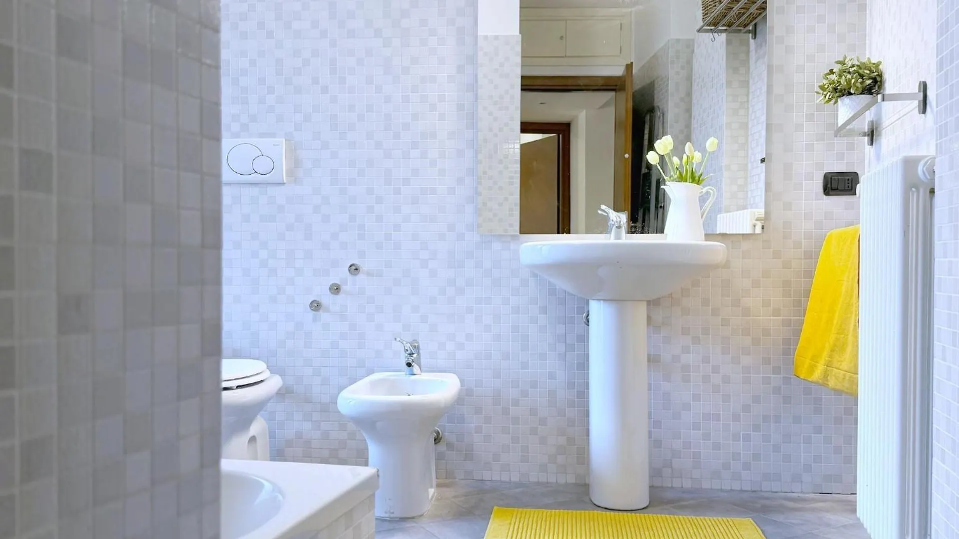 Bigiogera Home - 20 Mins From Duomo Milano 0*,  İtalya